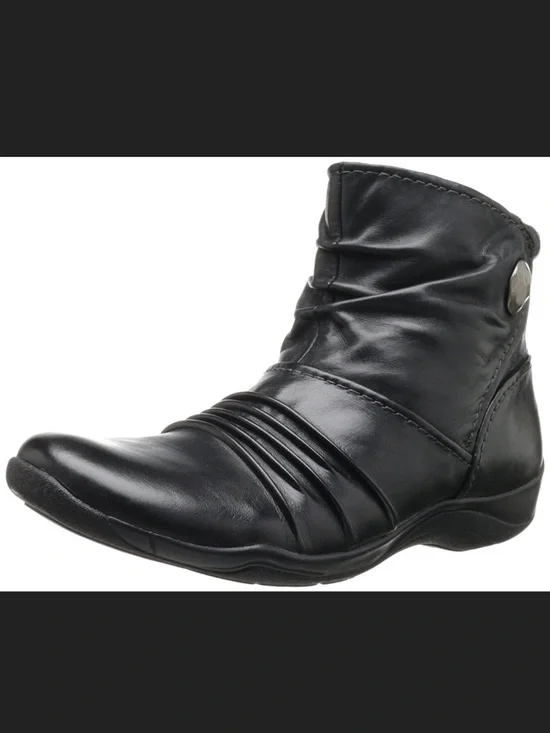 Clarks Kessa Mabel Black Leather Ruched Button Ankle Booties 8 Lagenlook Artsy - Picture 16 of 16